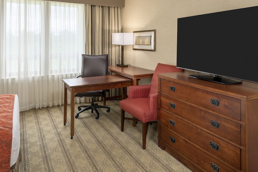 The Inn At Virginia Tech And Skelton Conference Center 37/50