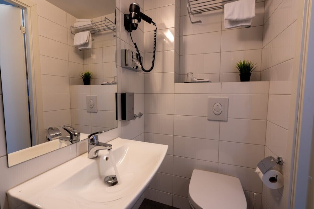 Thon Hotel Maloy 59/60