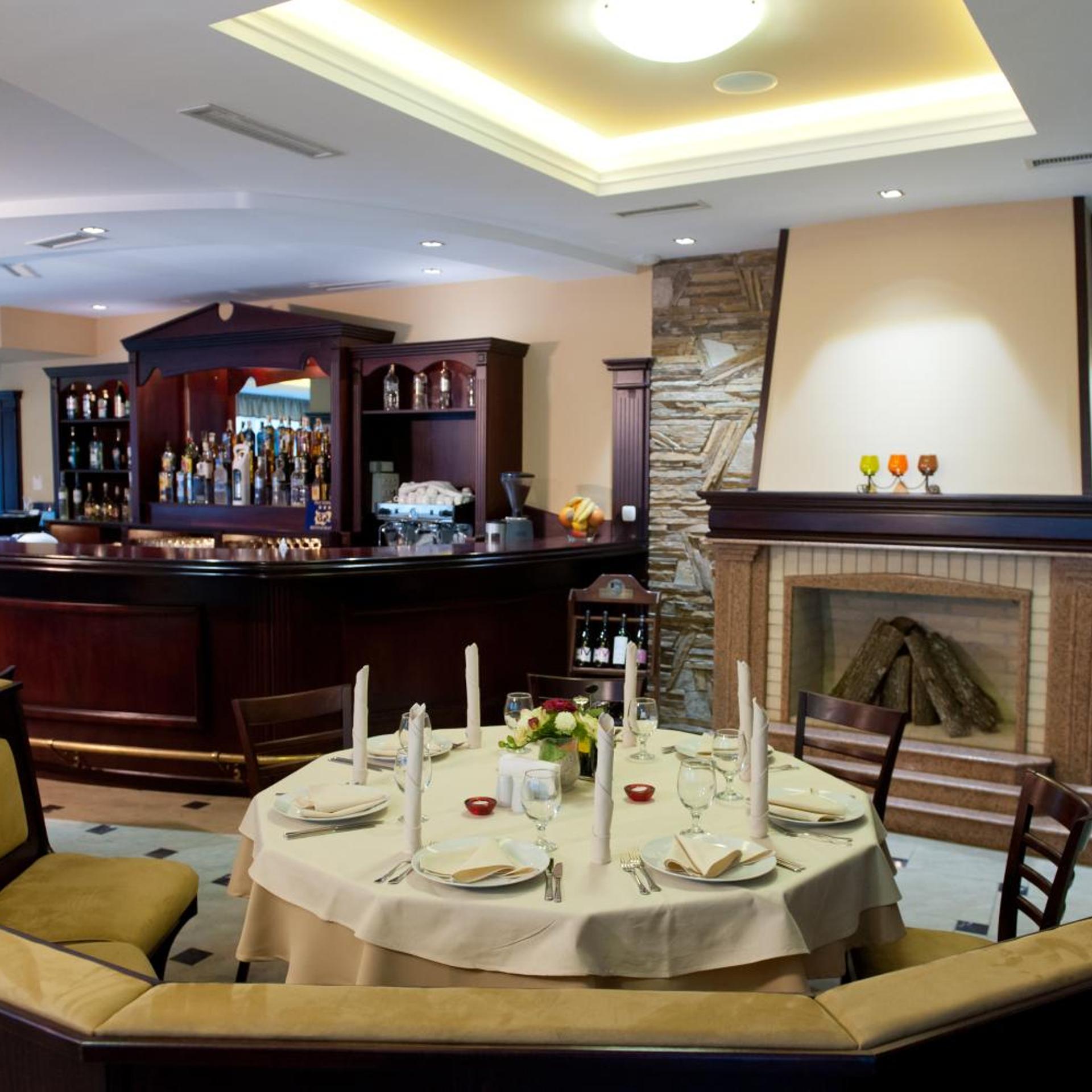 Hotel Astrea 38/50