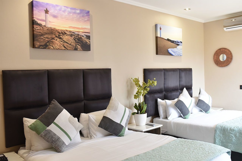 Regal Inn Gateway Umhlanga 15/19
