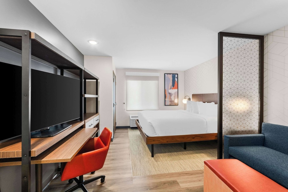 Everhome Suites Lexington - Horse Park 17/36