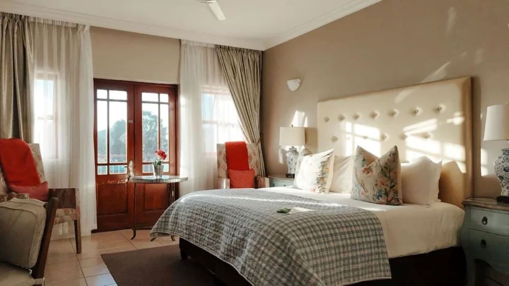 Mandyville Hotel 18/51