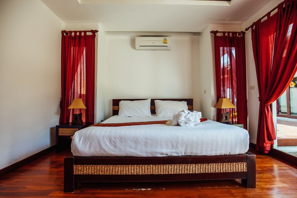 Thai Island Dream Estate 20/70