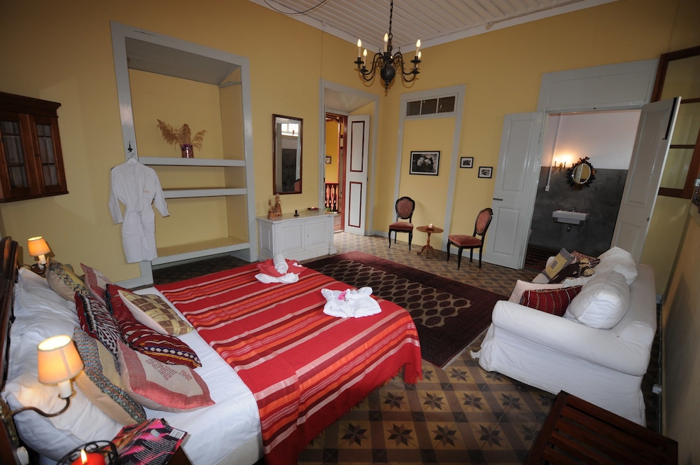 The Colonial Guest House 11/30