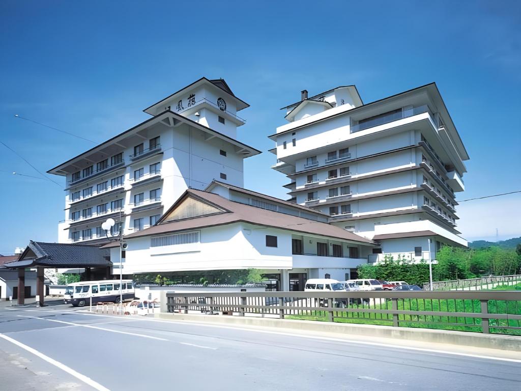 HOTEL SEIFUEN 6/48