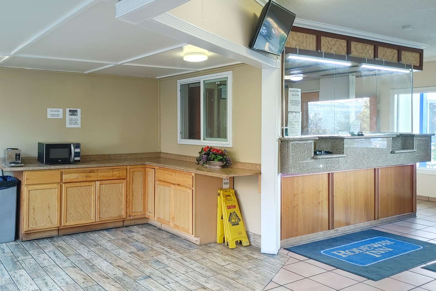 Rodeway Inn Seattle Airport 1/4