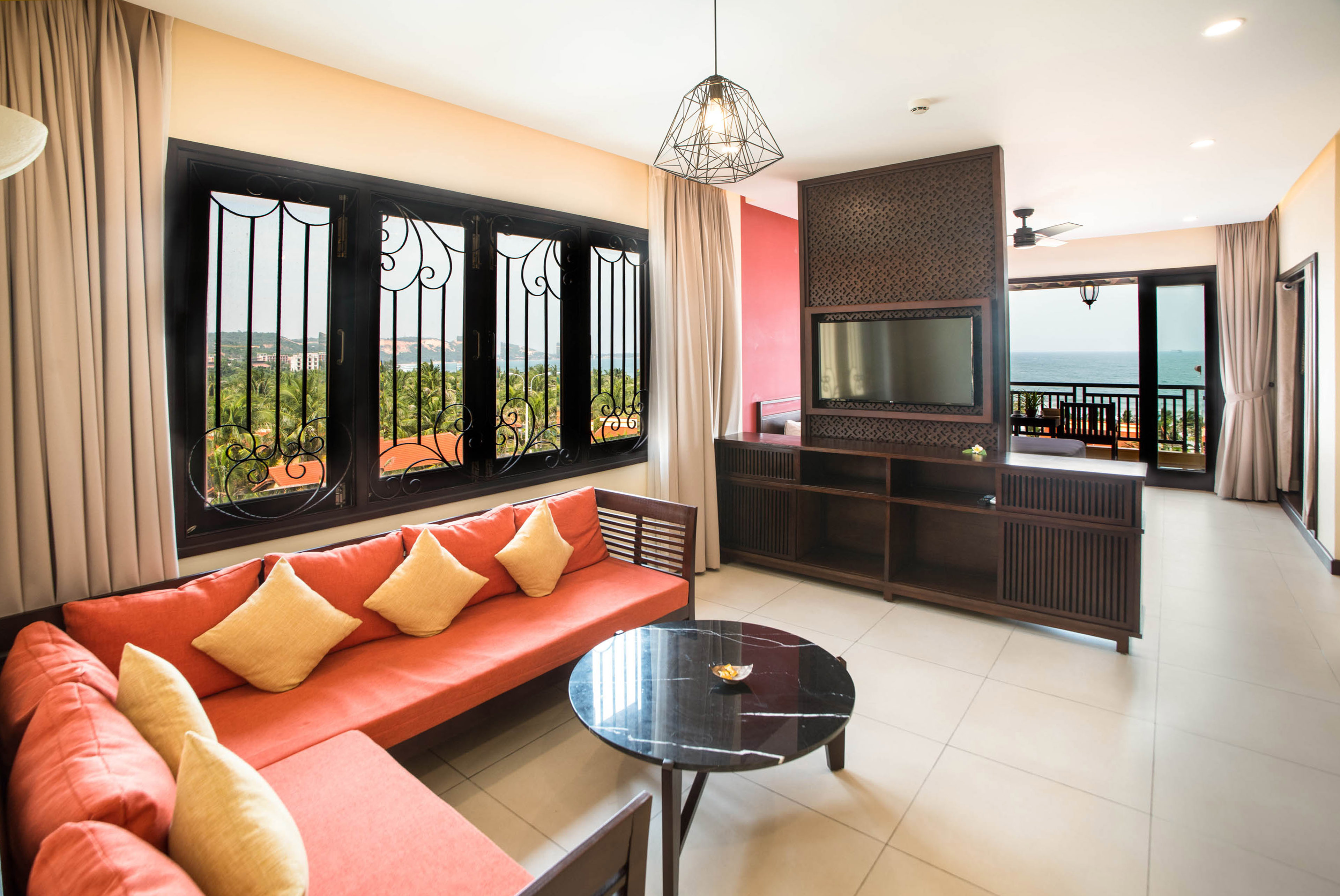 Pandanus Resort 62/140
