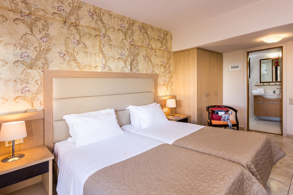 Pilots Villas Luxury Suites 5/48