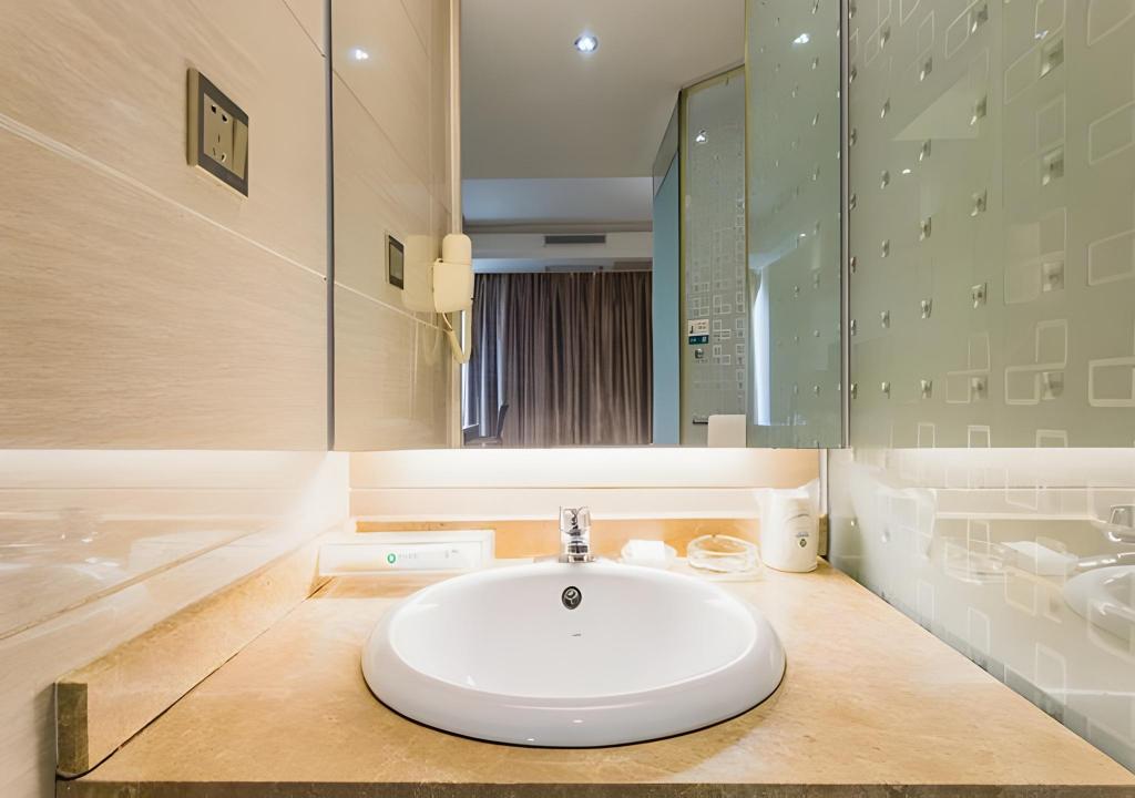 City Comfort Inn (Guangzhou Dashi Metro Station) 55/55