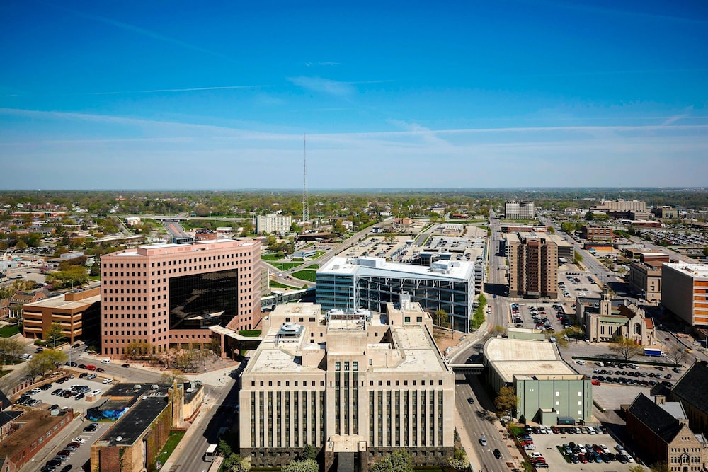 Des Moines Marriott Downtown 10/64