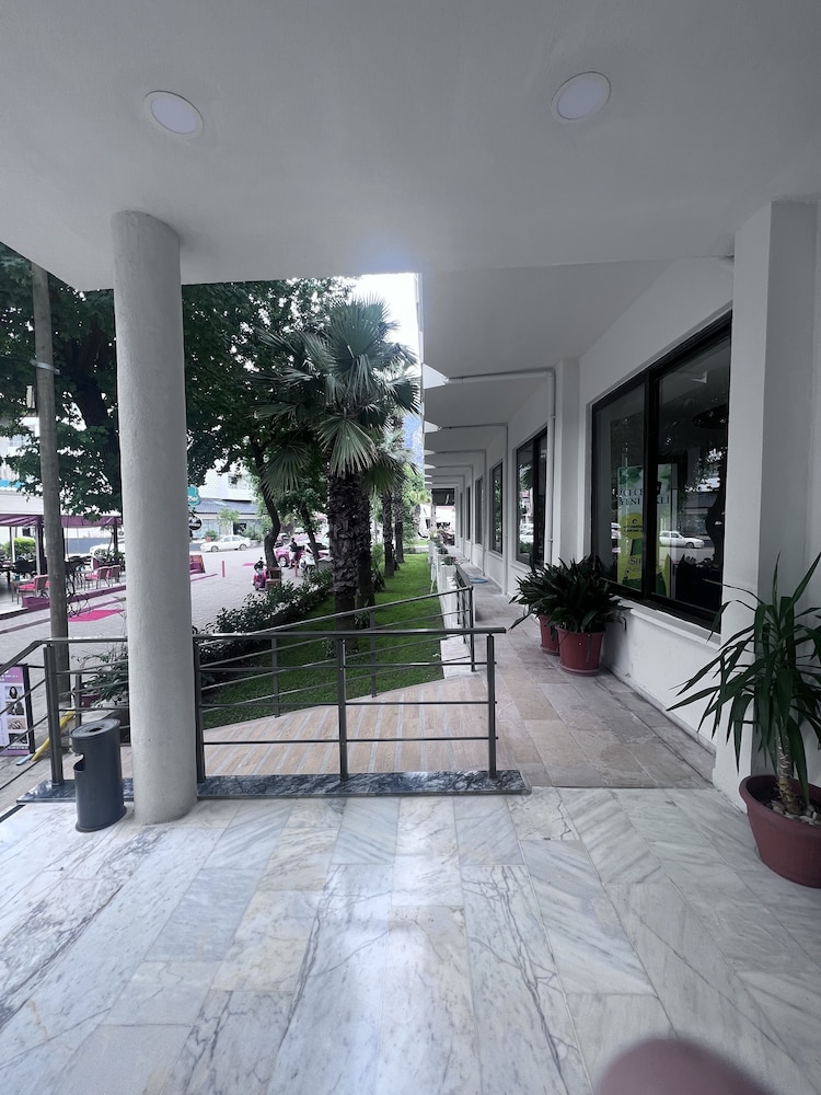 Private Hotel 31/44
