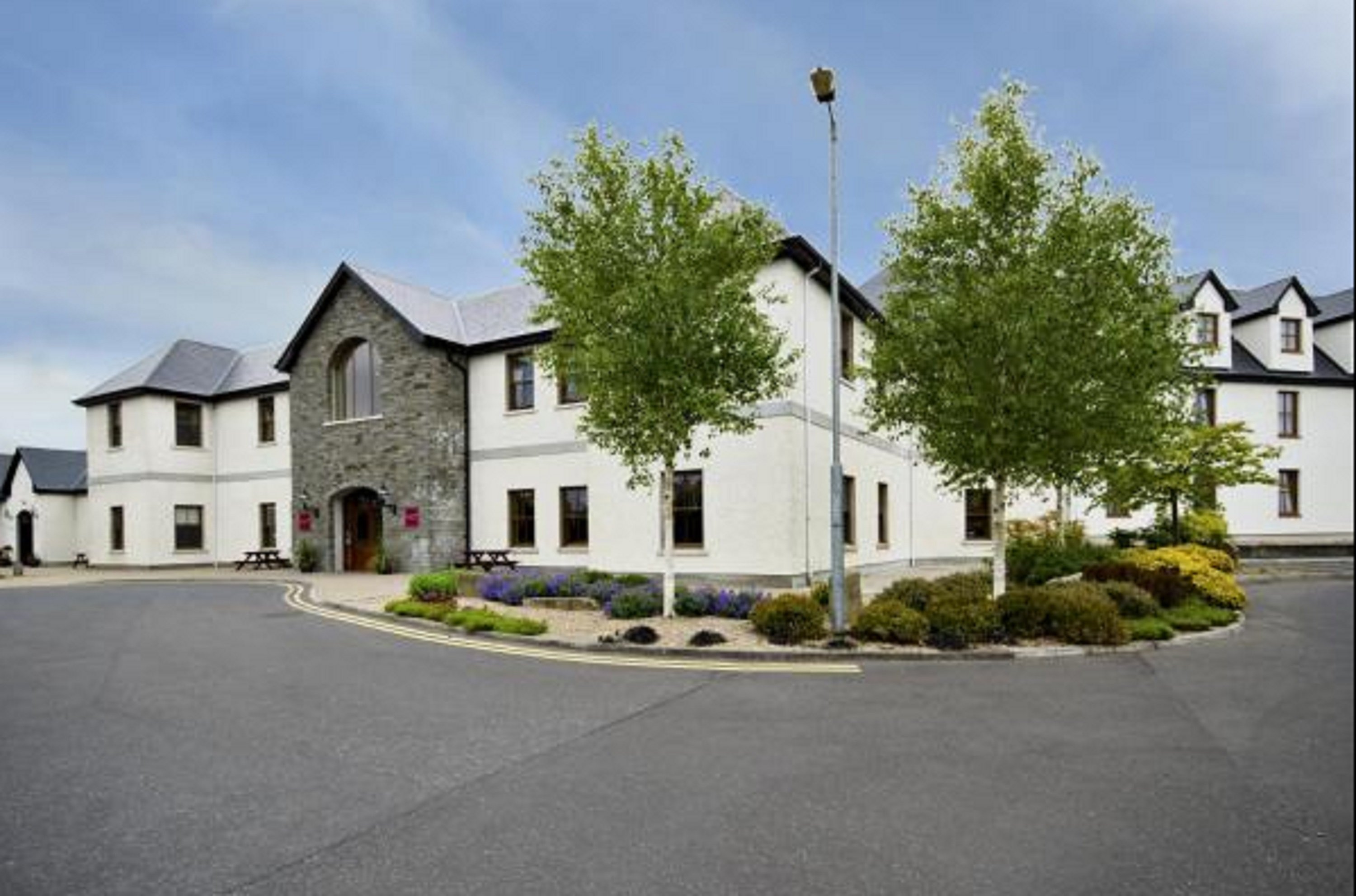 Great National Hotel Ballina 85/92