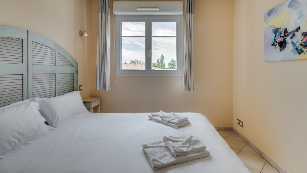 Residence Le Domaine de Camiole - Vacanceole 15/55