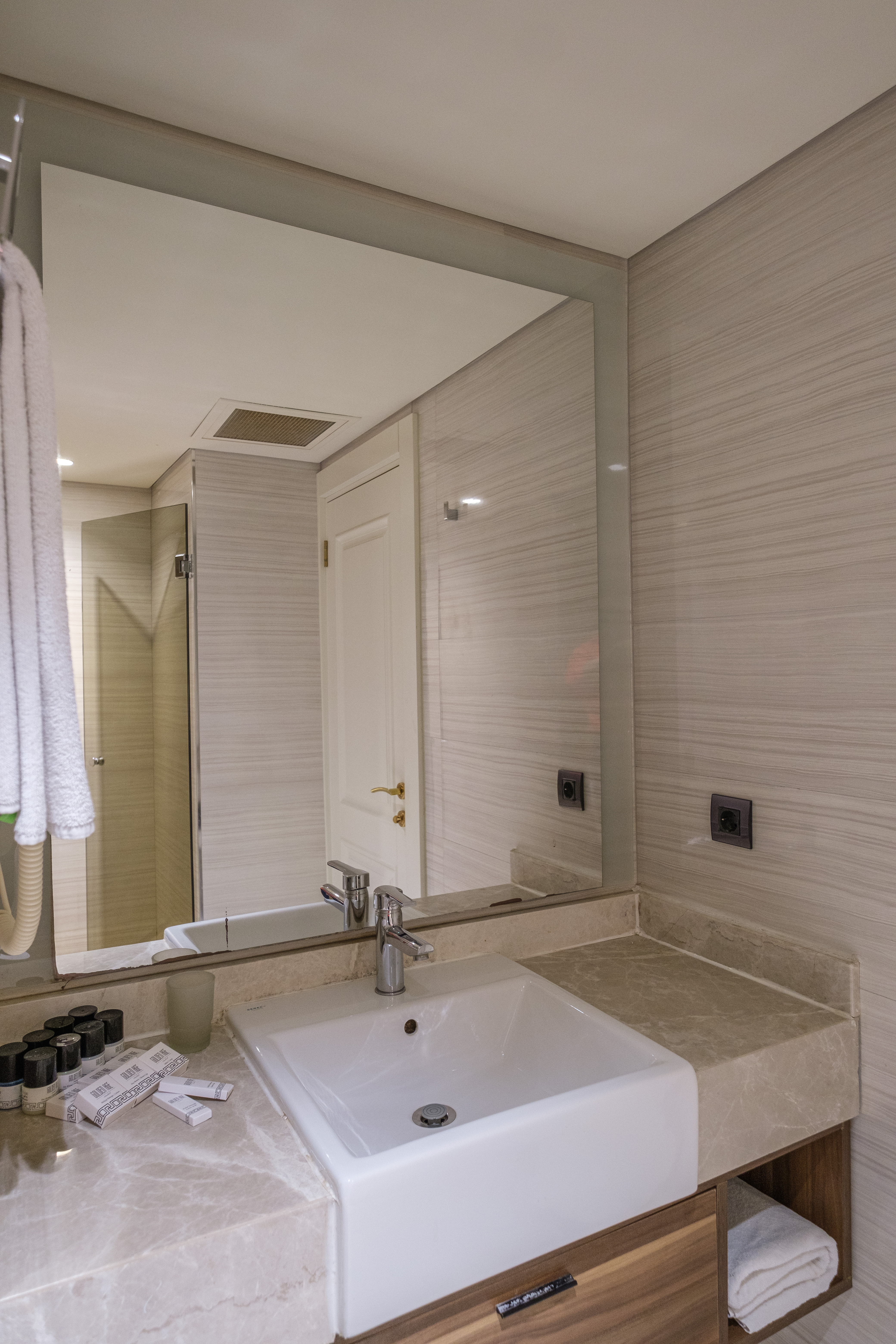 Standard, Single, Golden Age Hotel Taksim 2/10