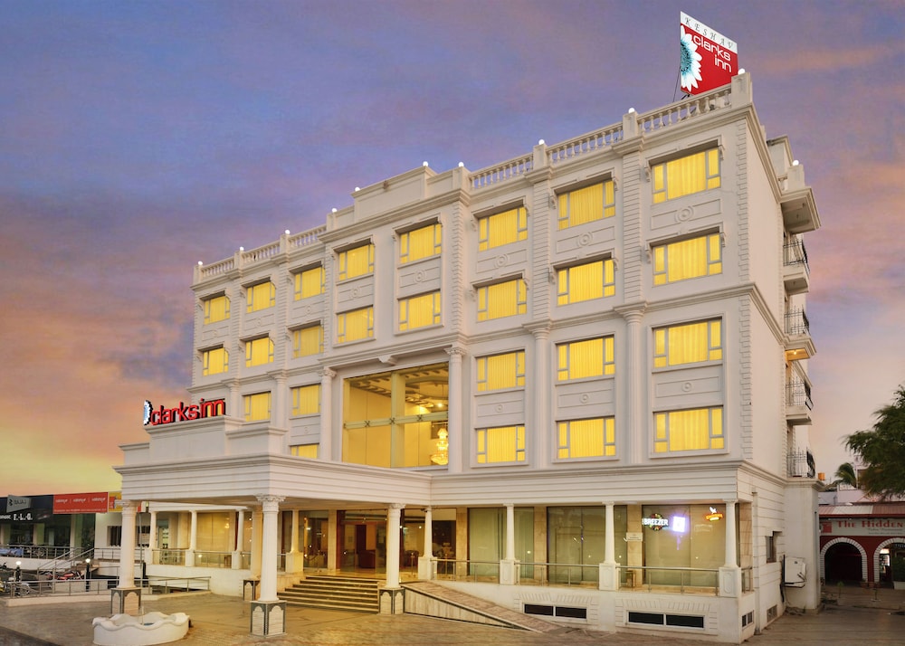 KESHAV CLARKS INN 2/21