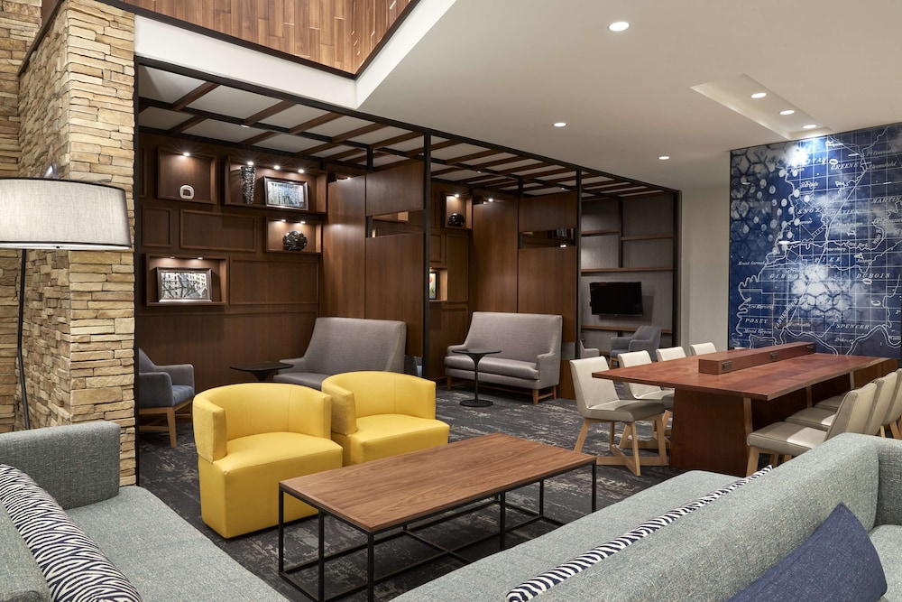 Hyatt Place Evansville / Downtown 18/25