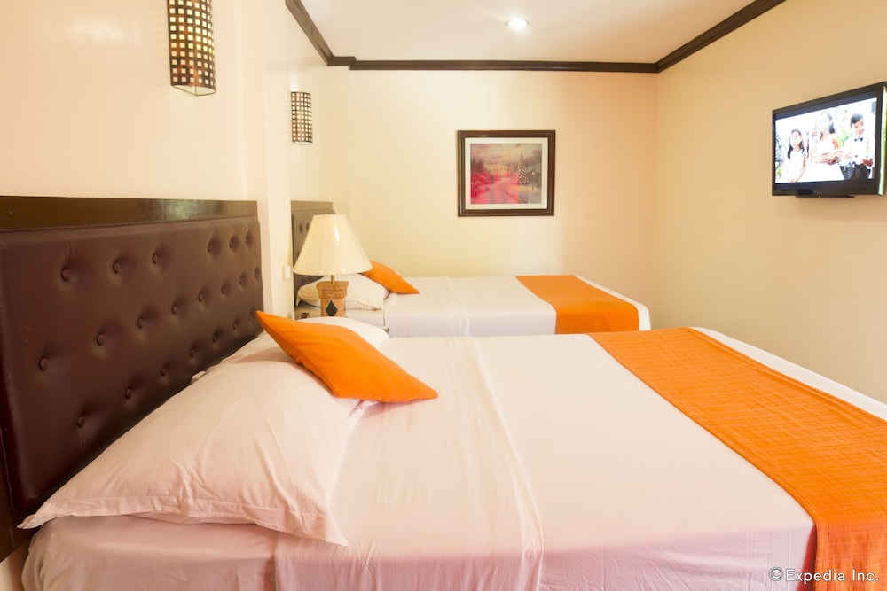 Paradise Garden Resort Hotel and Convention Center 12/50