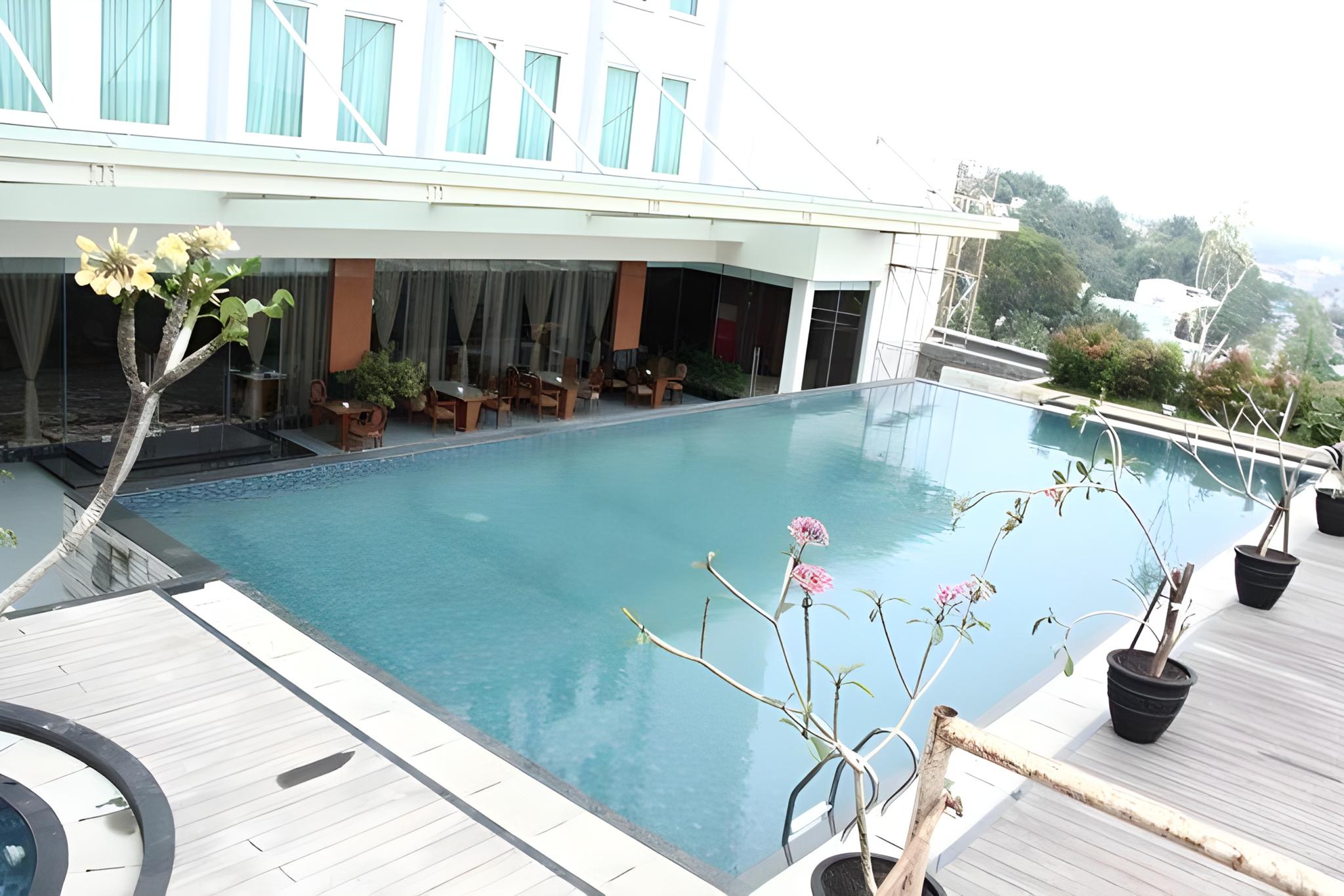 Five Premiere Hotel 29/50