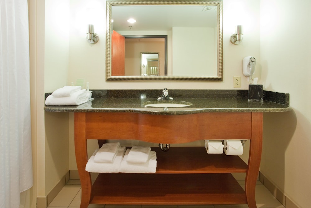 Holiday Inn Express Hotel And Suites Fredericksburg 11/44