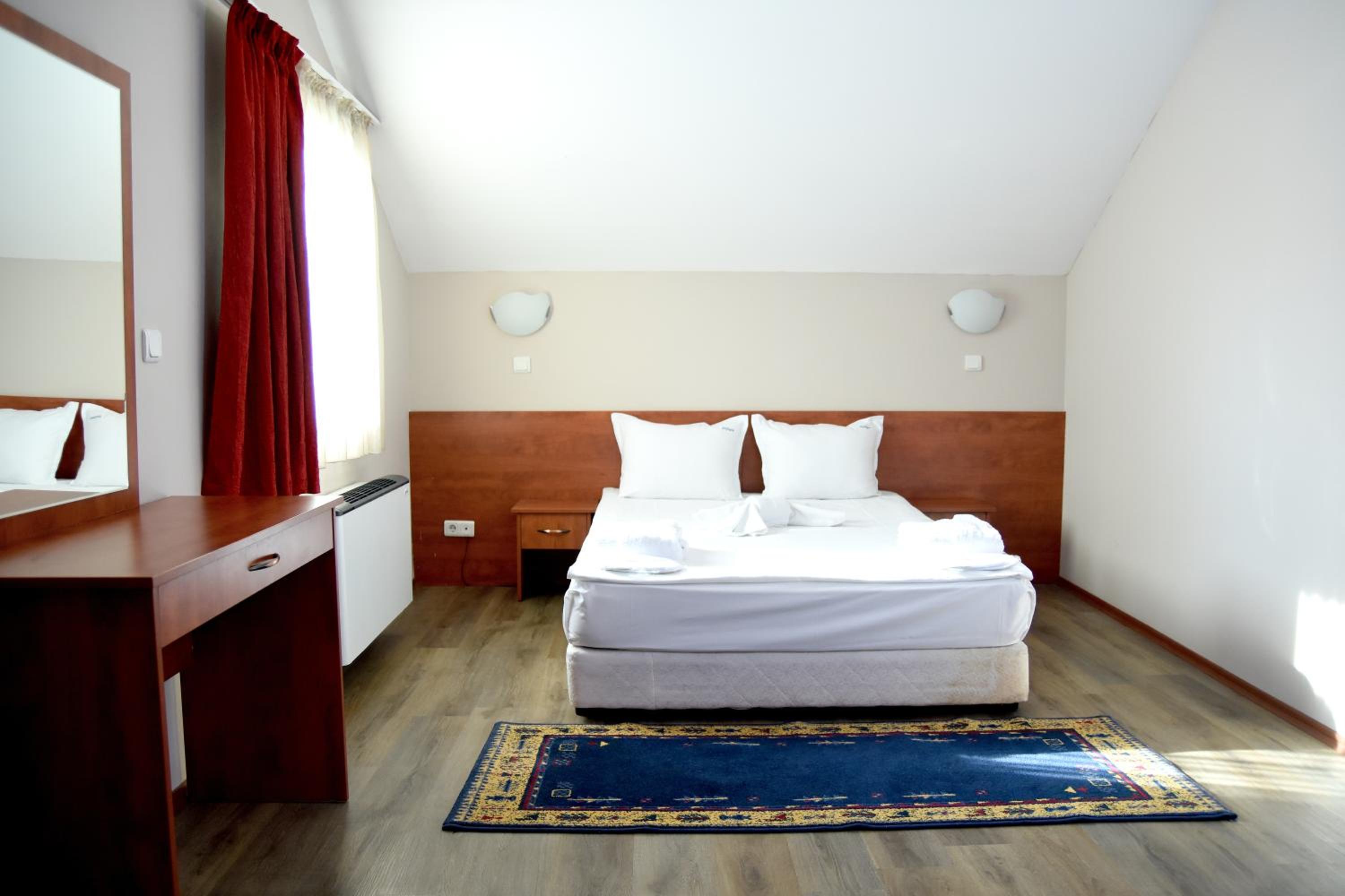 Vip, Apartment, Queen Bed