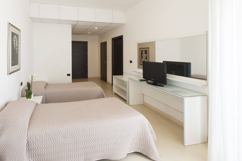 GRAND HOTEL ADRIATICO 8/37