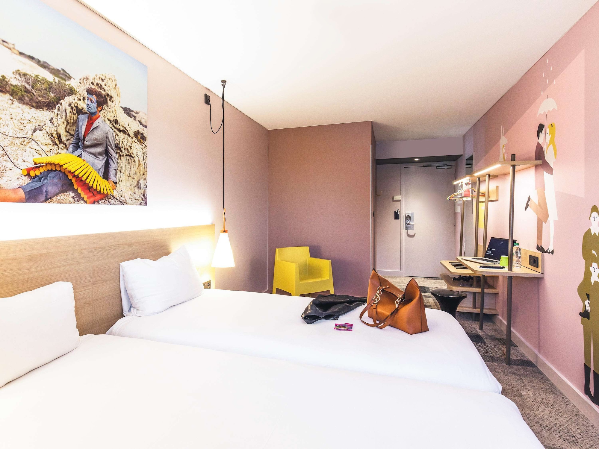 STANDARD, TWIN BEDS