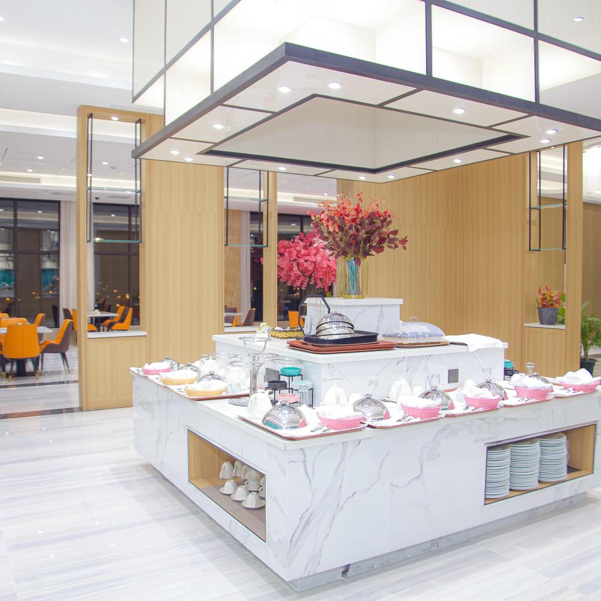 Hotel Famille Mondiale 4/60