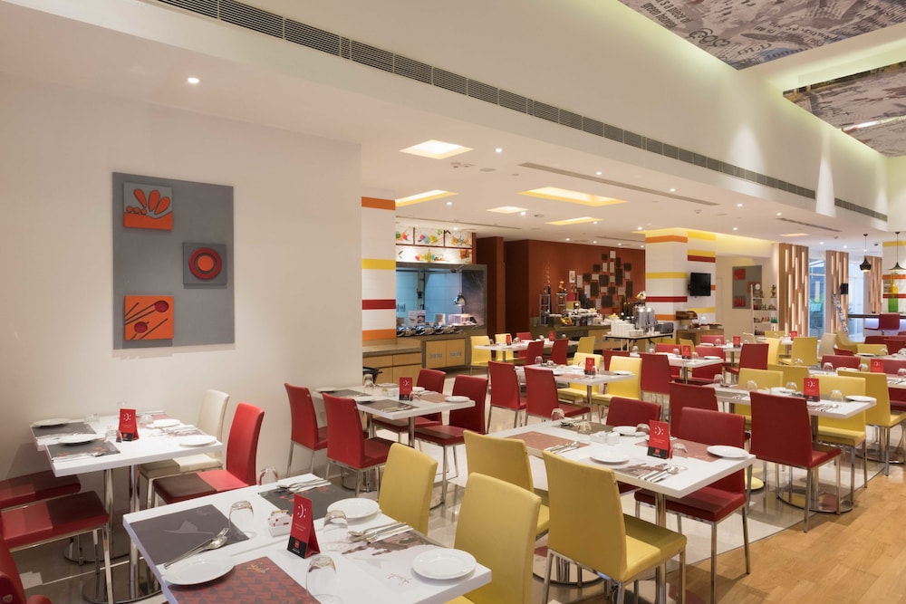 IBIS HYDERABAD HITEC CITY 53/70
