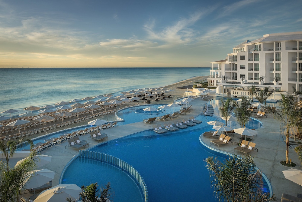 Playacar Palace 3/69