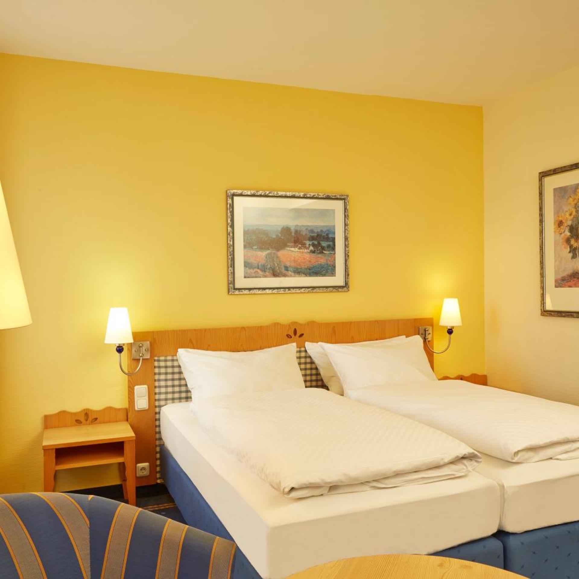 Business, Double Bed