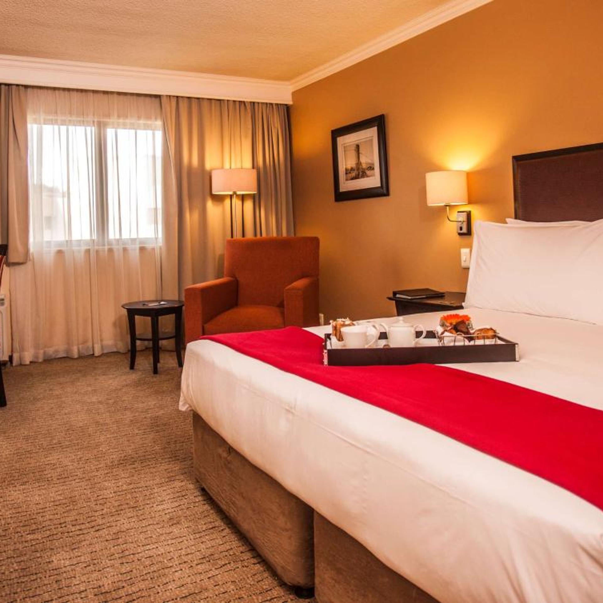 Superior, King Bed, Smoking