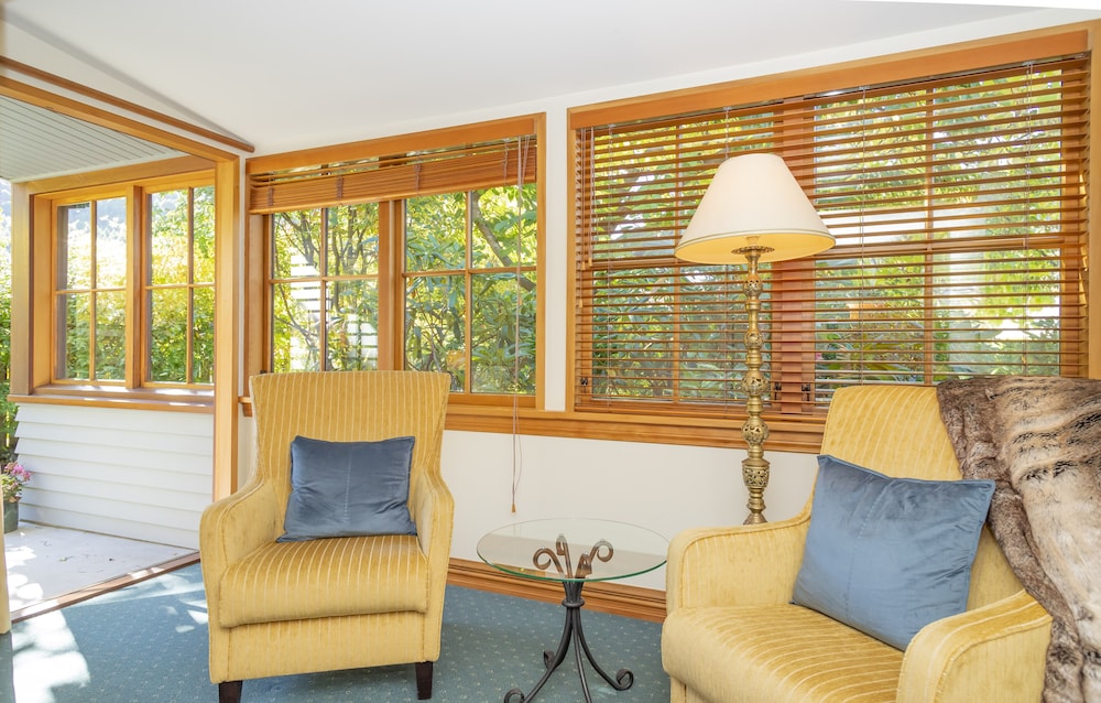 Arrowtown House Boutique Hotel 26/50