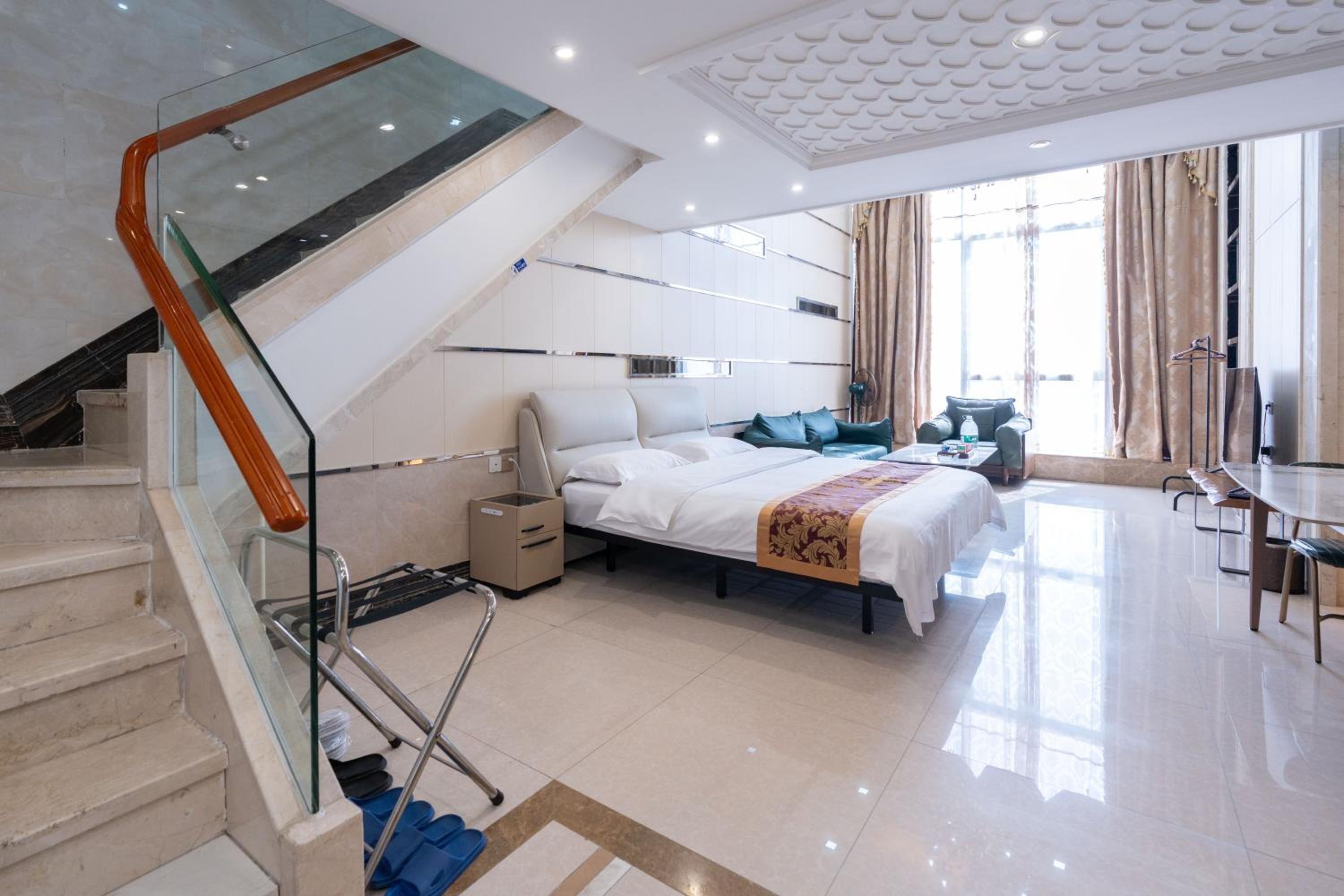 Loft, Family, Apartment