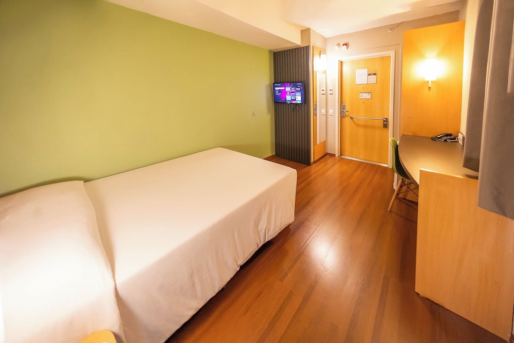 Hus Hotel Dourados 21/50