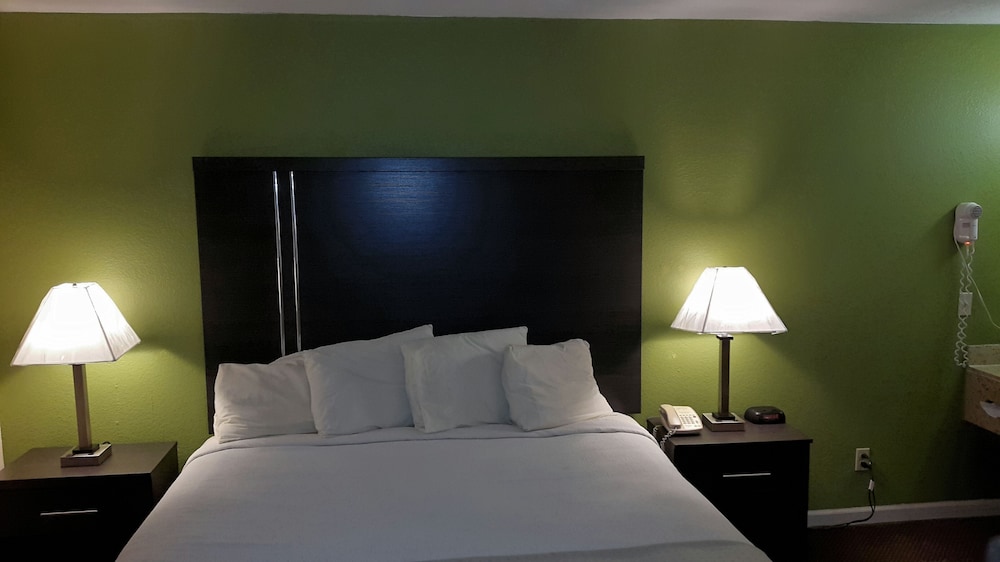 Mountain Valley Inn Dillard 27/62
