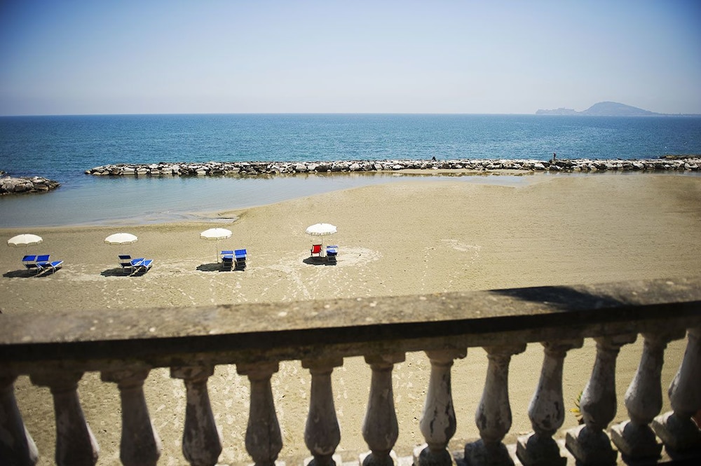 Grande Albergo Miramare 35/50