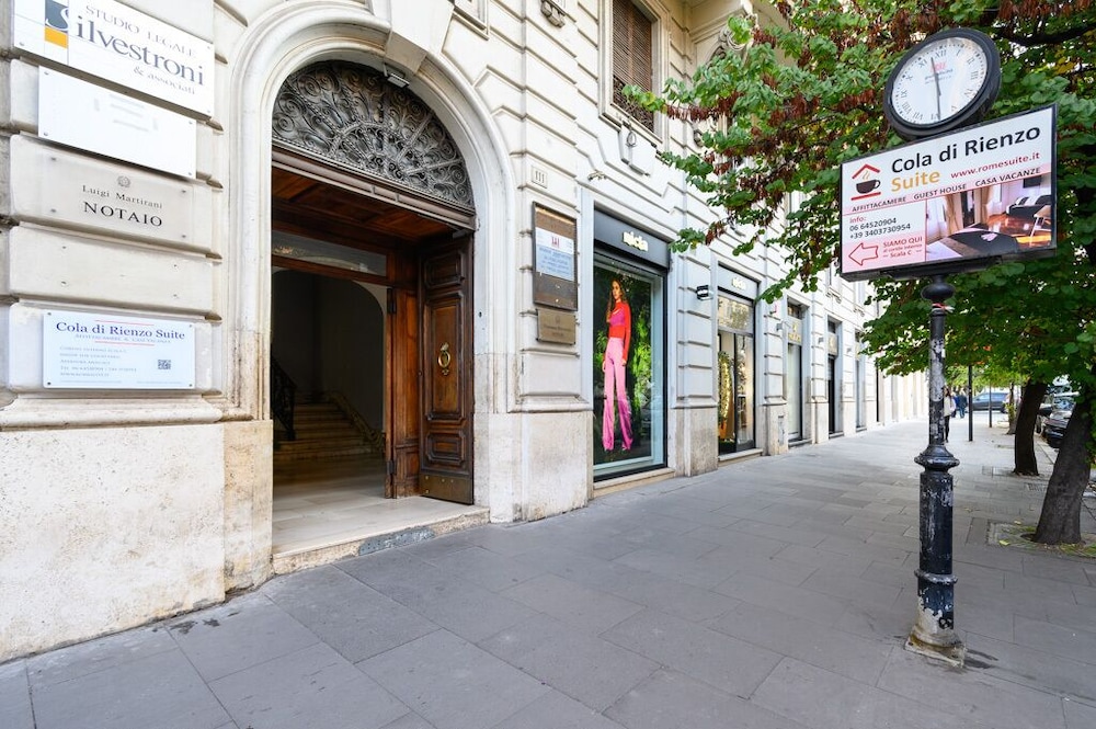 Cola Di Rienzo Suite 40/50