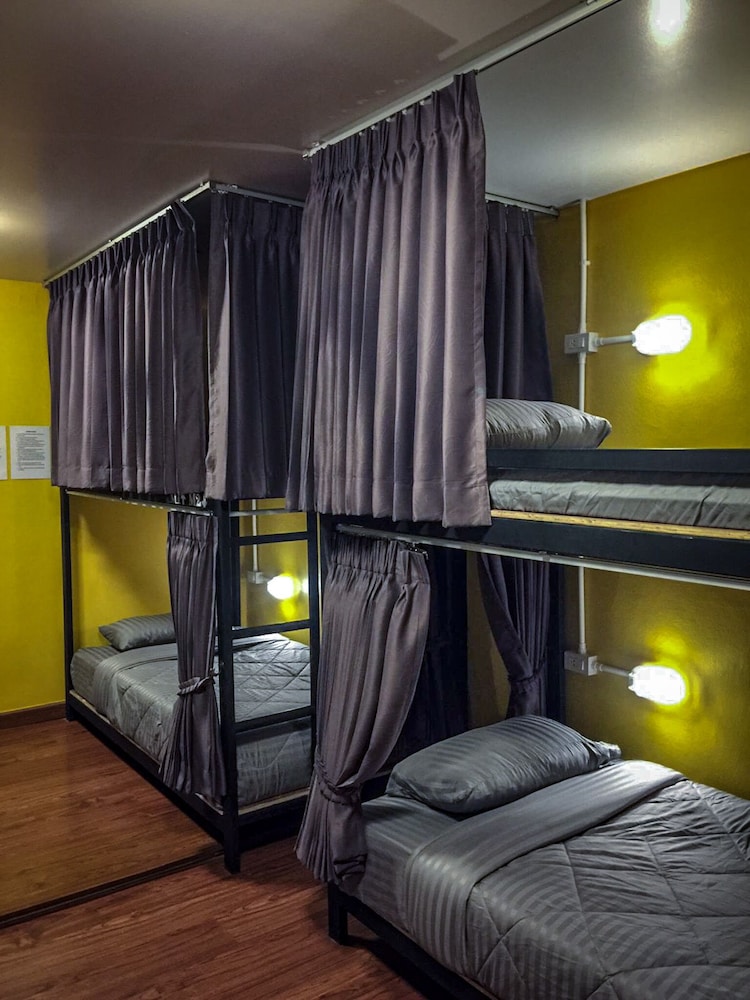 84 Gallery - Hostel 5/42
