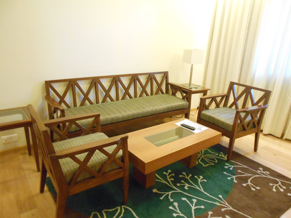 Lemon Tree Hotel Chinchwad Pune 32/56