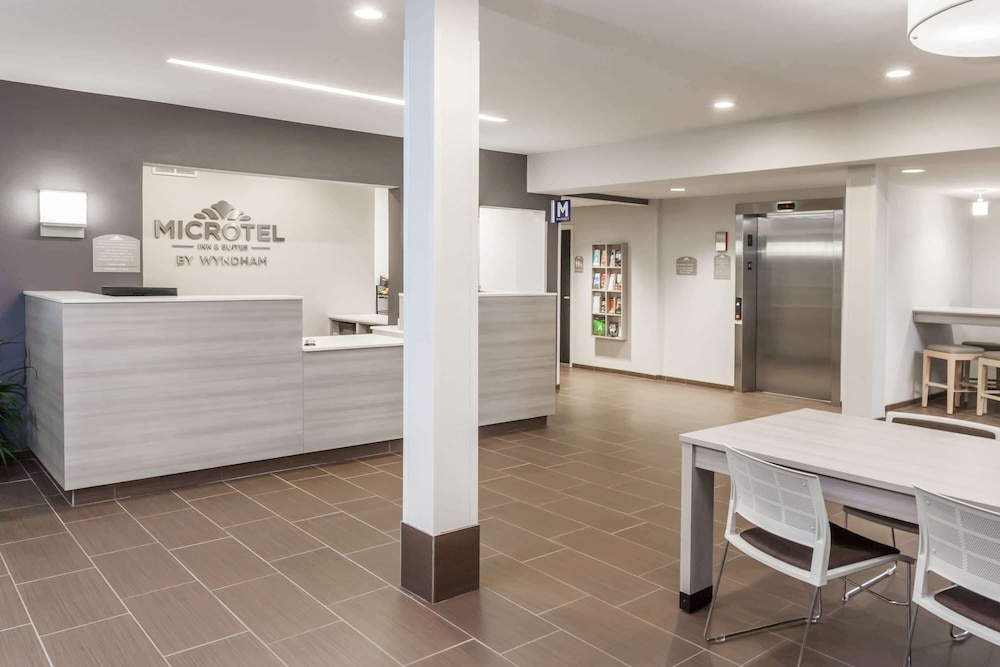 Microtel Inn And Suites By Wyndham West Fargo 6/28