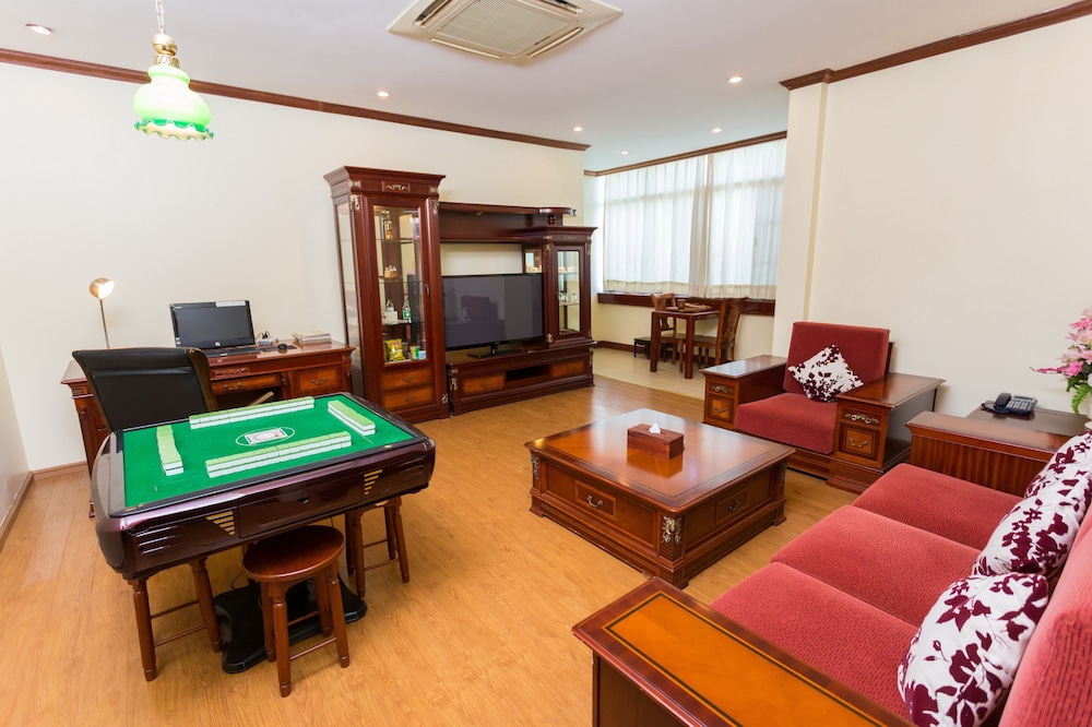 MEKONG HOTEL 28/50