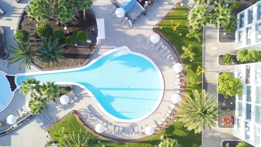 Oasis Lanz Beach Mate 6/74