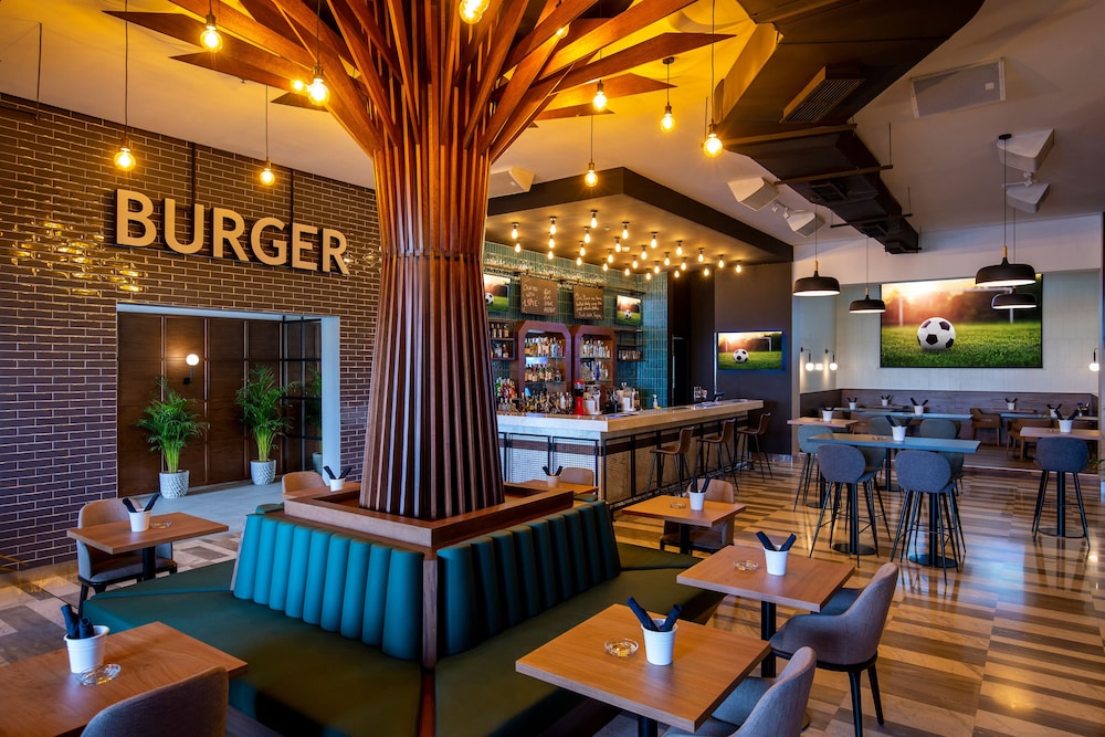 Le Meridien Bahrain City Centre 38/48