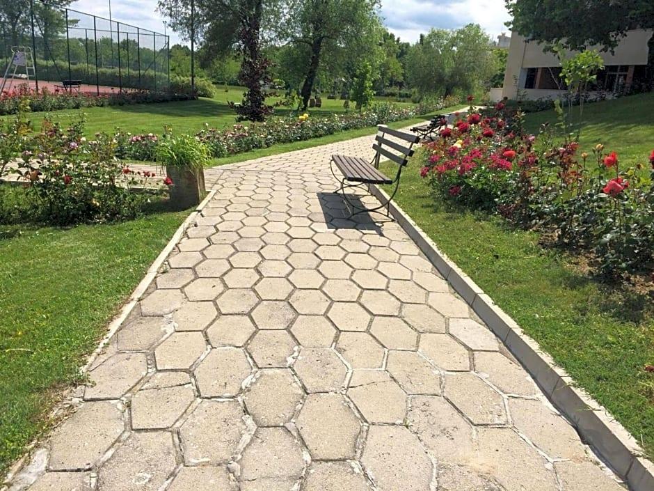 Spa Hotel Hissar 45/50