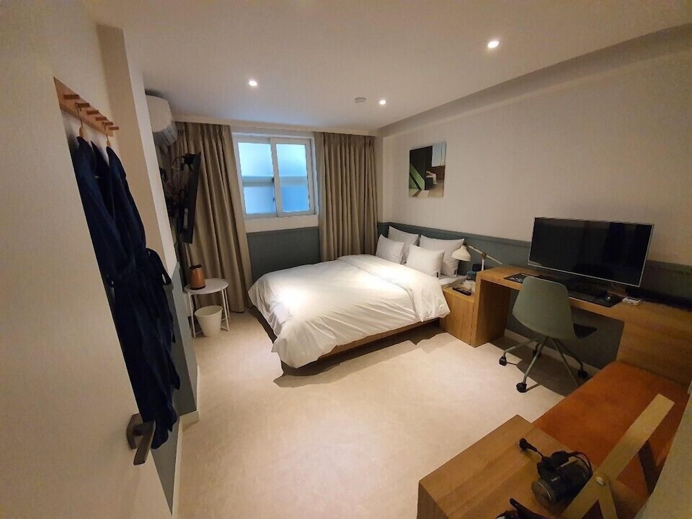 Knock In Hotel Daejeon by ANNK 18/48