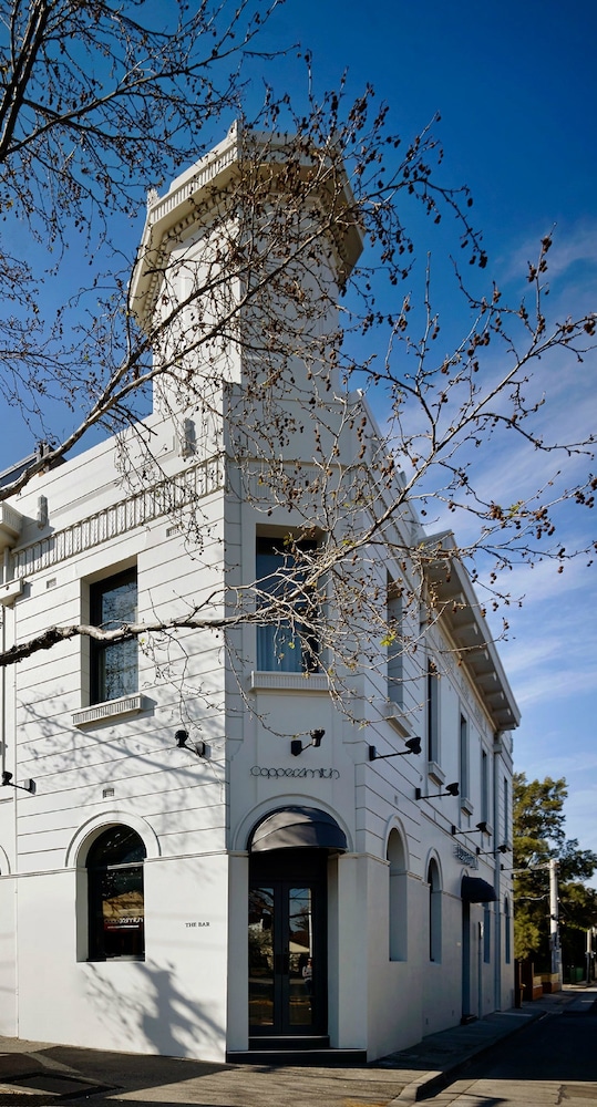 Coppersmith Hotel 2/47