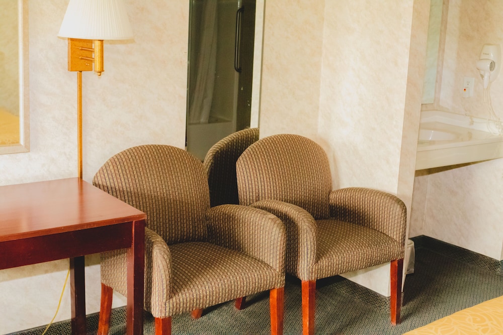 Colfax Inn 40/58