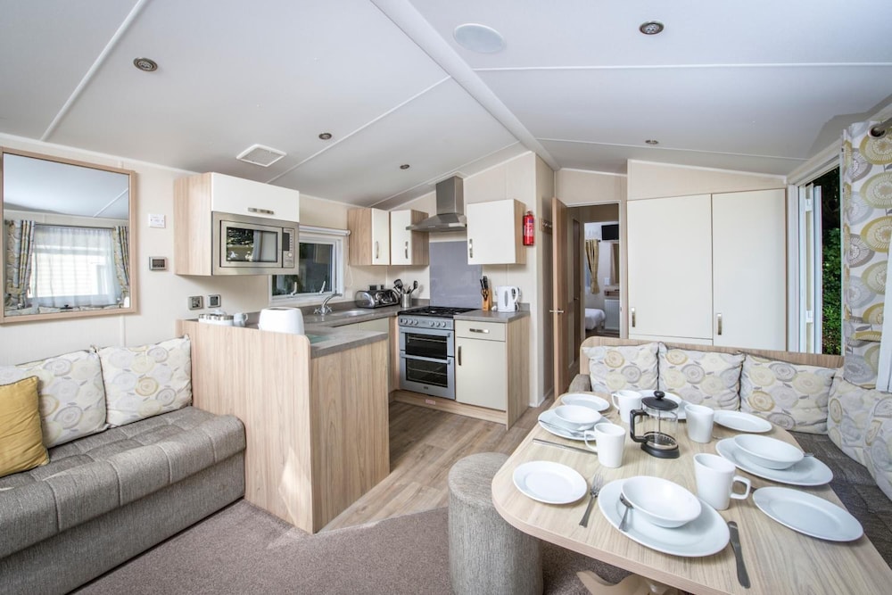 Combe Martin Beach Holiday Park 28/48