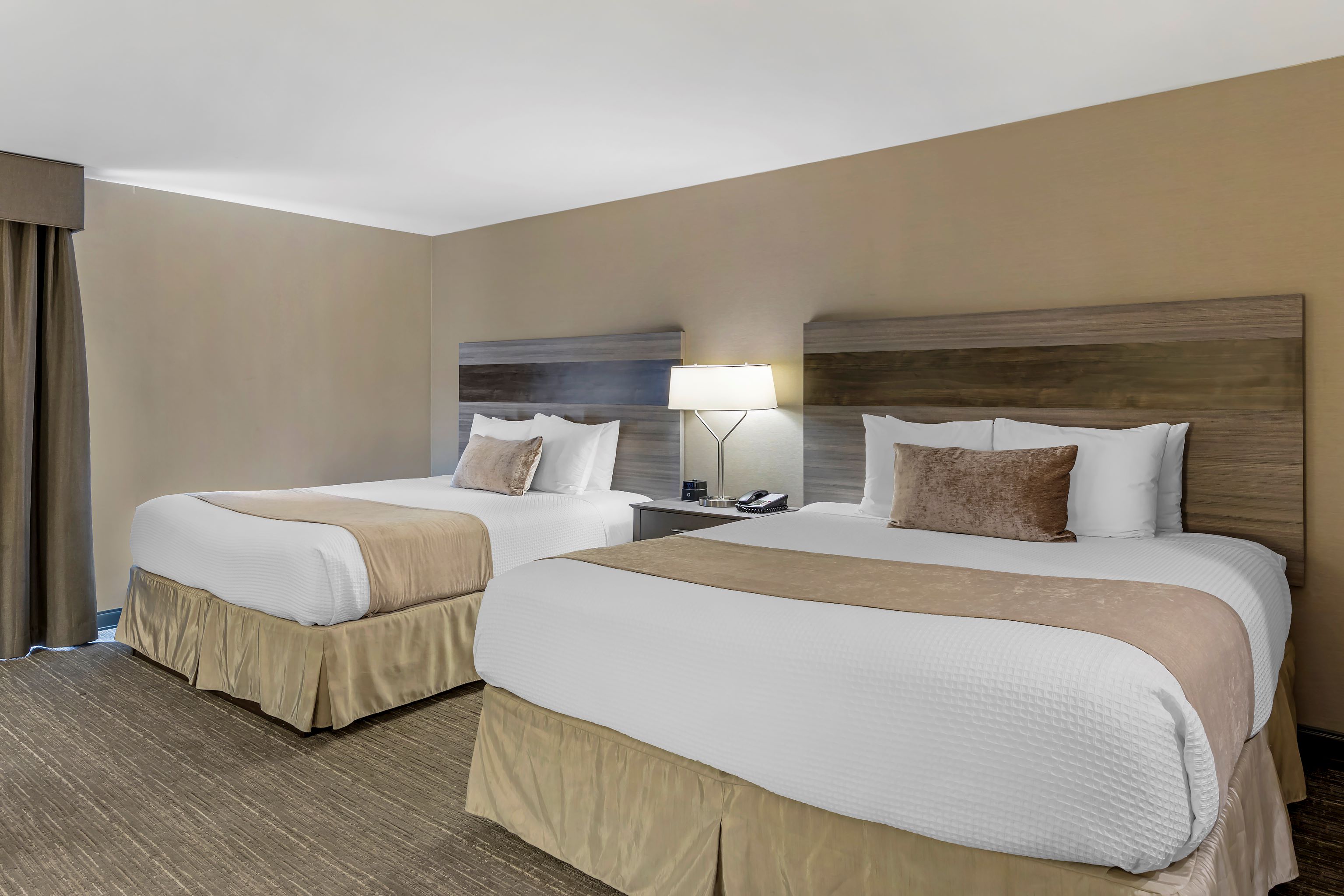 Interior, Quality, Deluxe, 2 Queen Beds