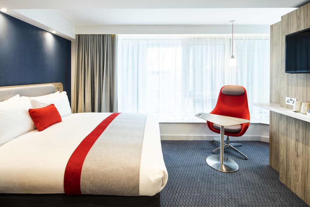 HOLIDAY INN EXPRESS DUBLIN CITY CENTRE 57/71